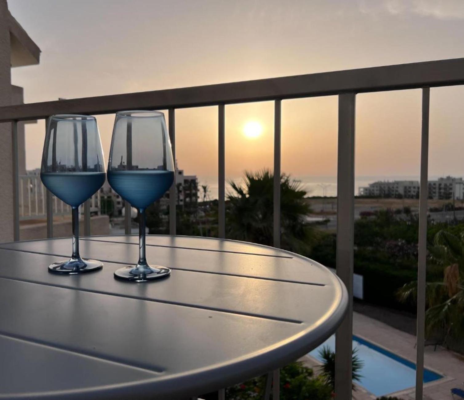 H&O Diamond Complex Sea View Apartment Paphos Buitenkant foto